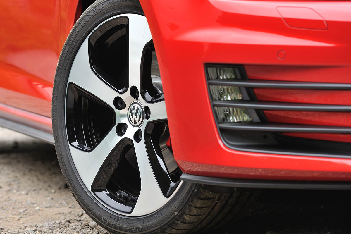 2013 VW Golf GTI mk7 alloy wheel