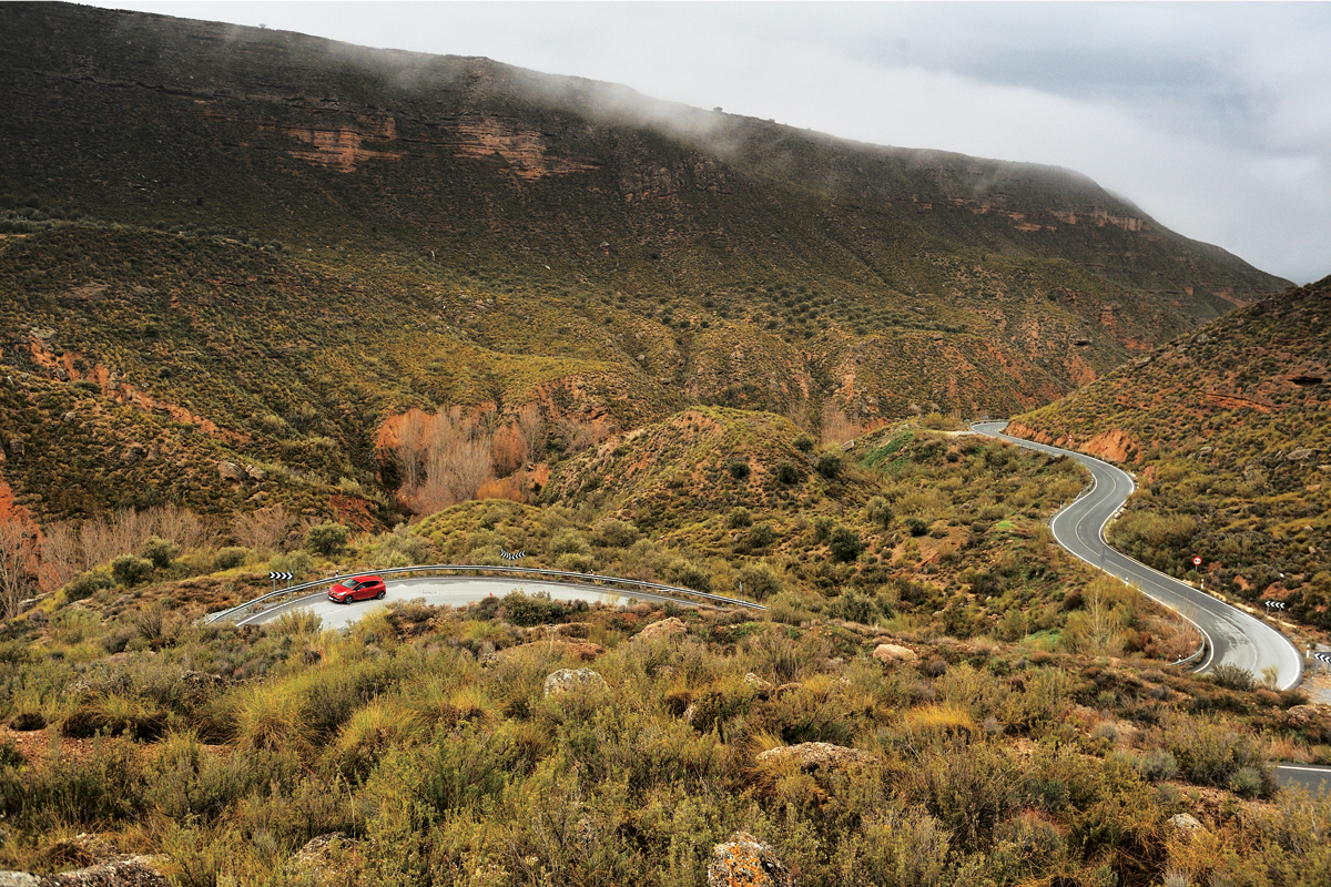 Renaultsport Clio 200 Turbo on the road