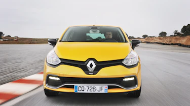 Renaultsport Clio 200 Turbo front, on track cup chassis