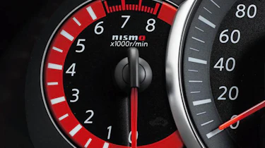 Nissan March Nismo red rev counter