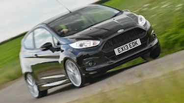 2013 Ford Fiesta 1.0 Ecoboost Zetec S cornering front