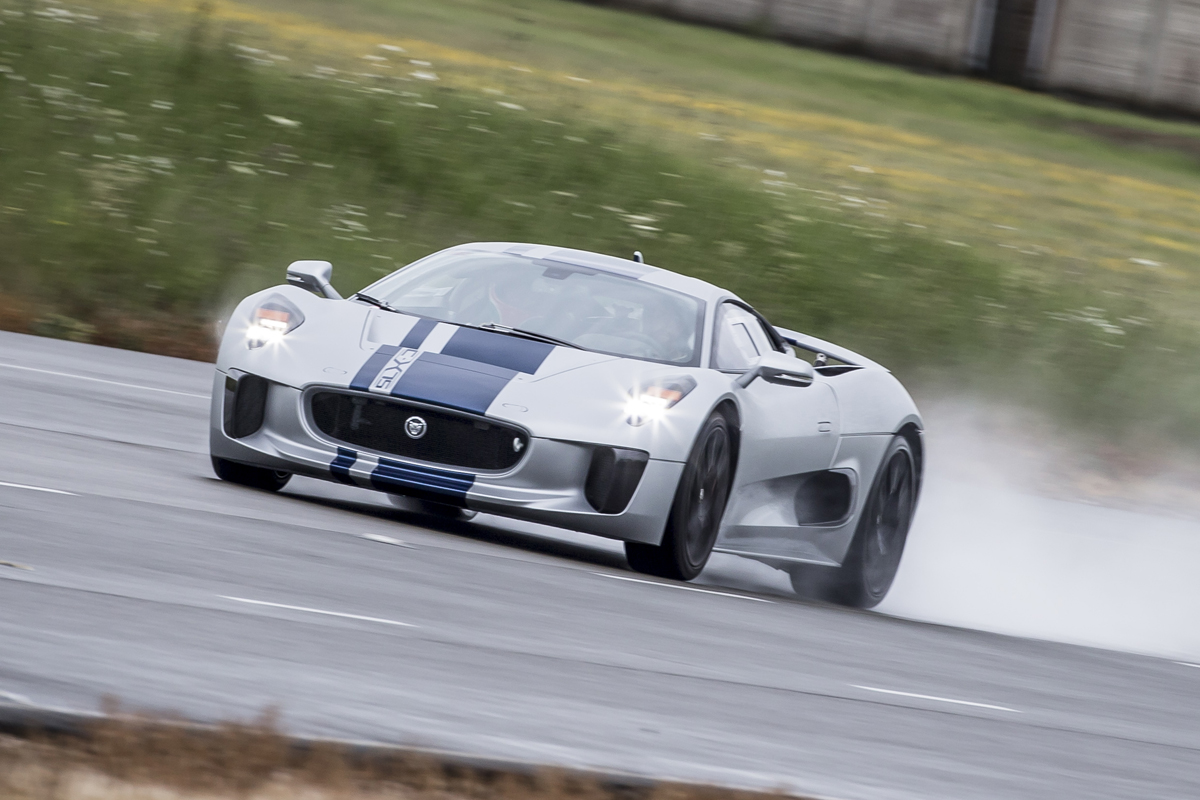 Jaguar C-X75 hybrid supercar