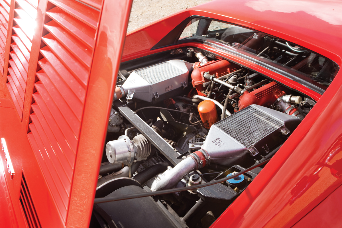 Ferrari 288 GTO engine