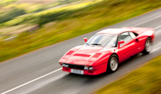 Ferrari 288 GTO driving