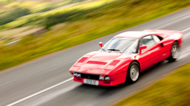 Ferrari 288 GTO driving