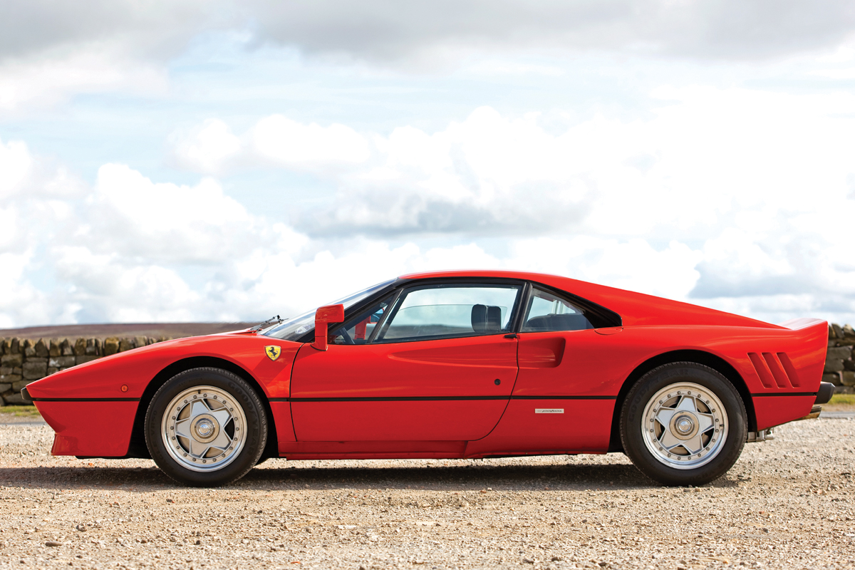 Ferrari 288 GTO side profile