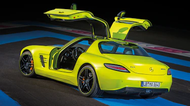 Mercedes SL Electric gullwing door