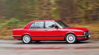 BMW M5 E28 side profile
