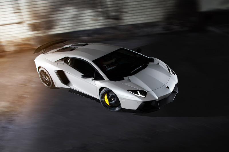 Novitec Lamborghini Aventador white sideways