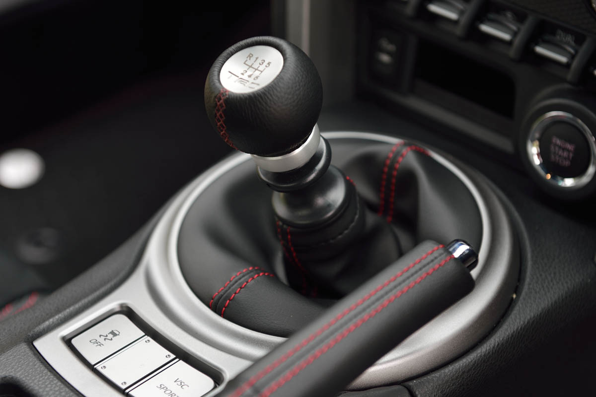 Toyota GT86 TRD gearstick knob