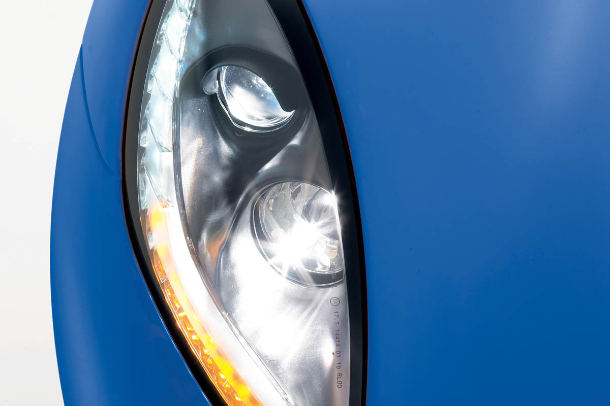 New Lotus Elise S Club Racer headlight
