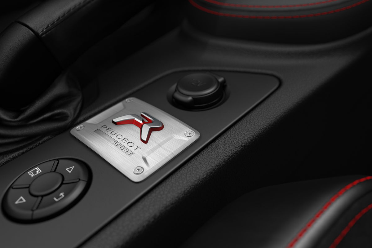 Peugeot RCZ R interior R badge