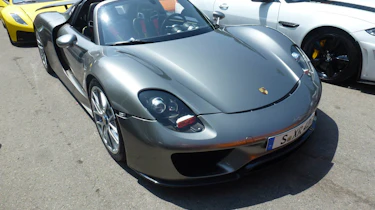 Porsche 918