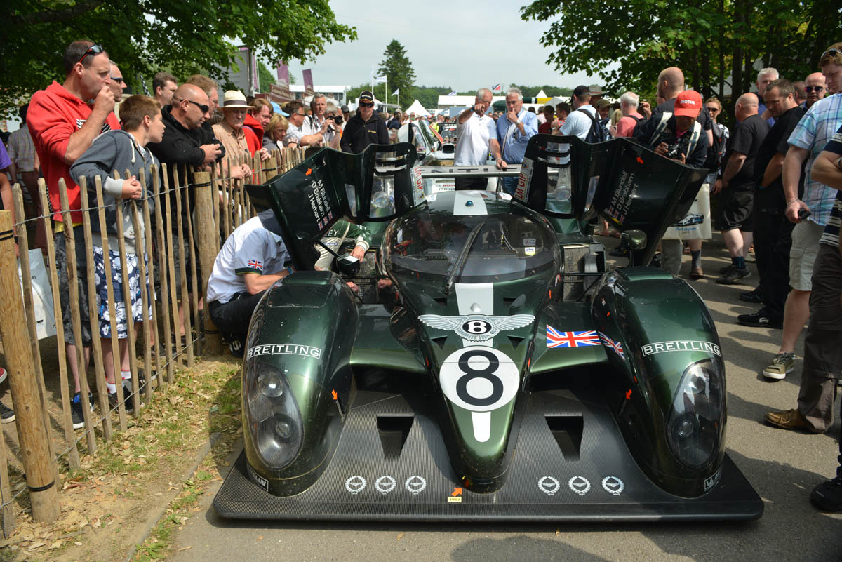 Bentley EXP8