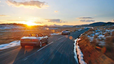 Jaguar F-type V6S v Porsche 911 Cabriolet