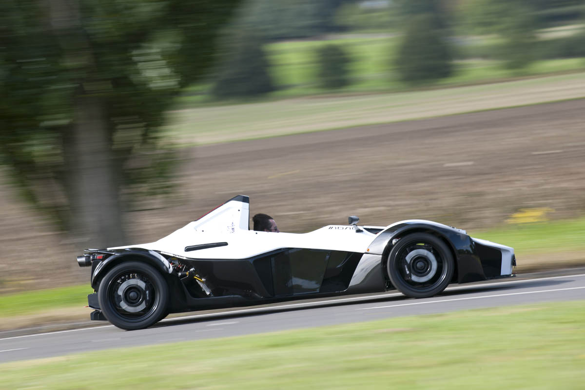 BAC Mono side profile