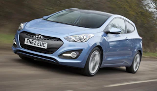 Hyundai i30 three-door front blue