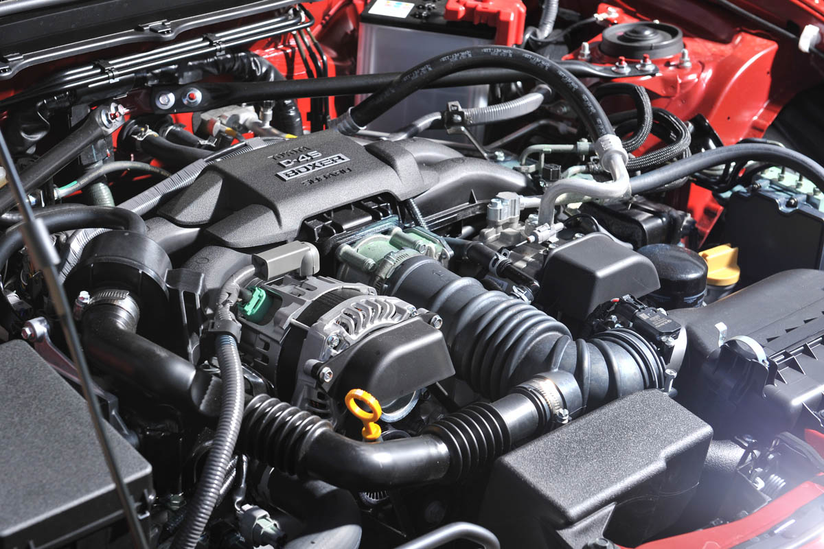 Toyota GT86 2-litre flat four boxer engine