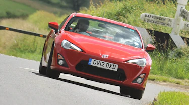 Toyota GT86 red sideways drift