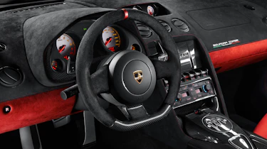 Lamborghini Gallardo LP 570-4 Squadra Corse interior