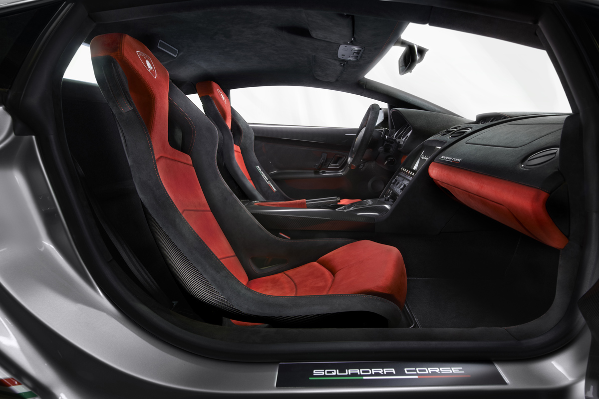 Lamborghini Gallardo LP 570-4 Squadra Corse seats