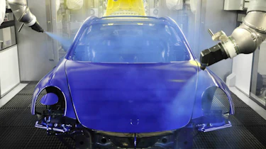 Porsche 911 5M Fans Facebook edition blue paint spray factory