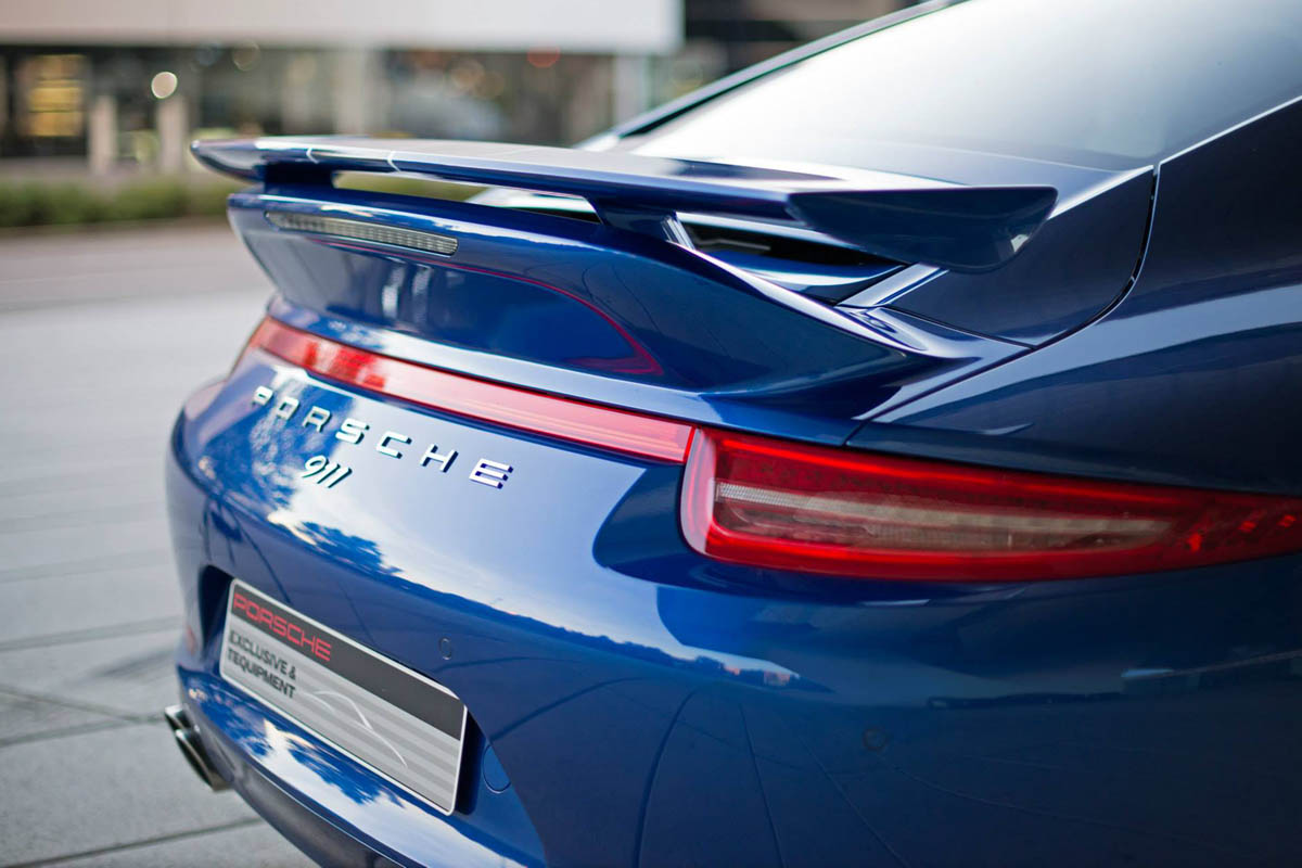 Porsche 911 5M Fans Facebook edition twin spoilers wing ducktail