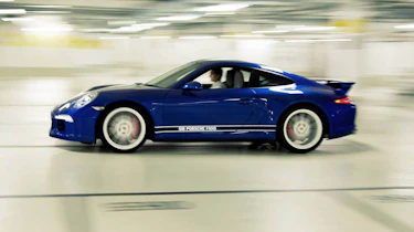 Porsche 911 5M Fans Facebook edition side profile blue