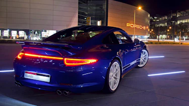 Porsche 911 5M Fans Facebook edition