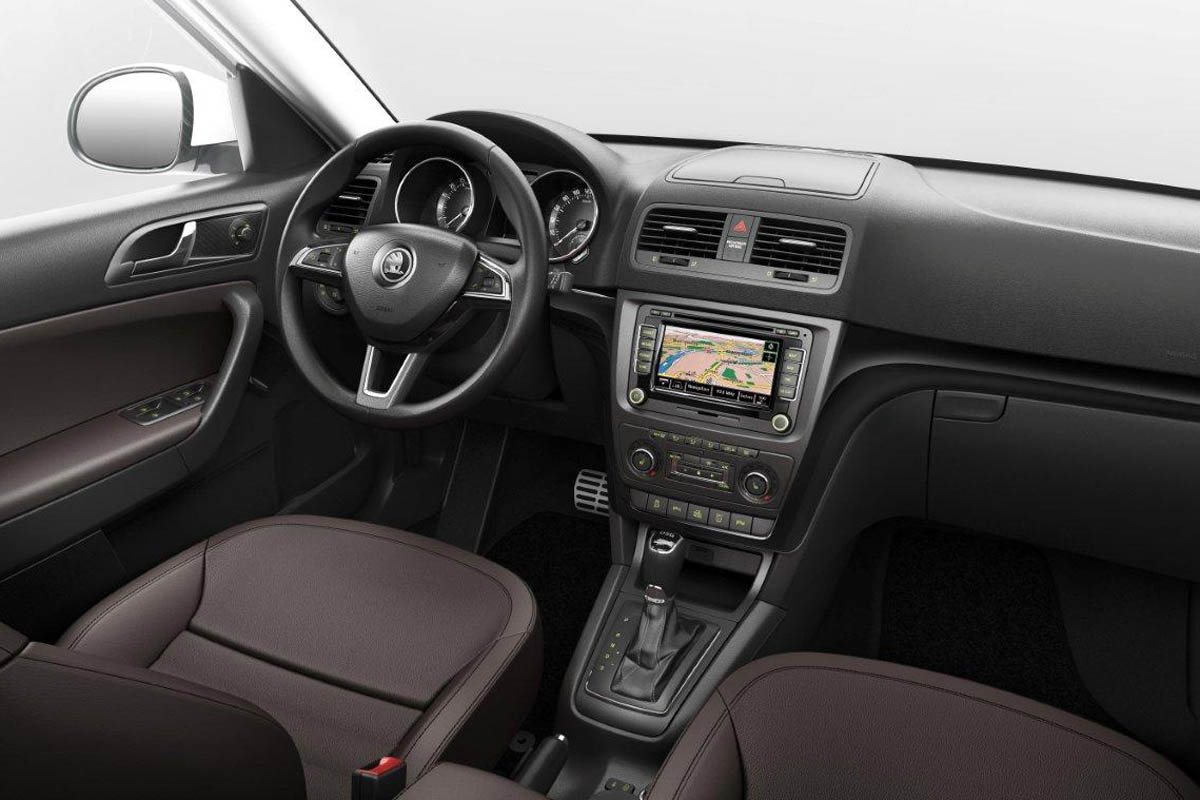 2013 Skoda Yeti interior dashboard