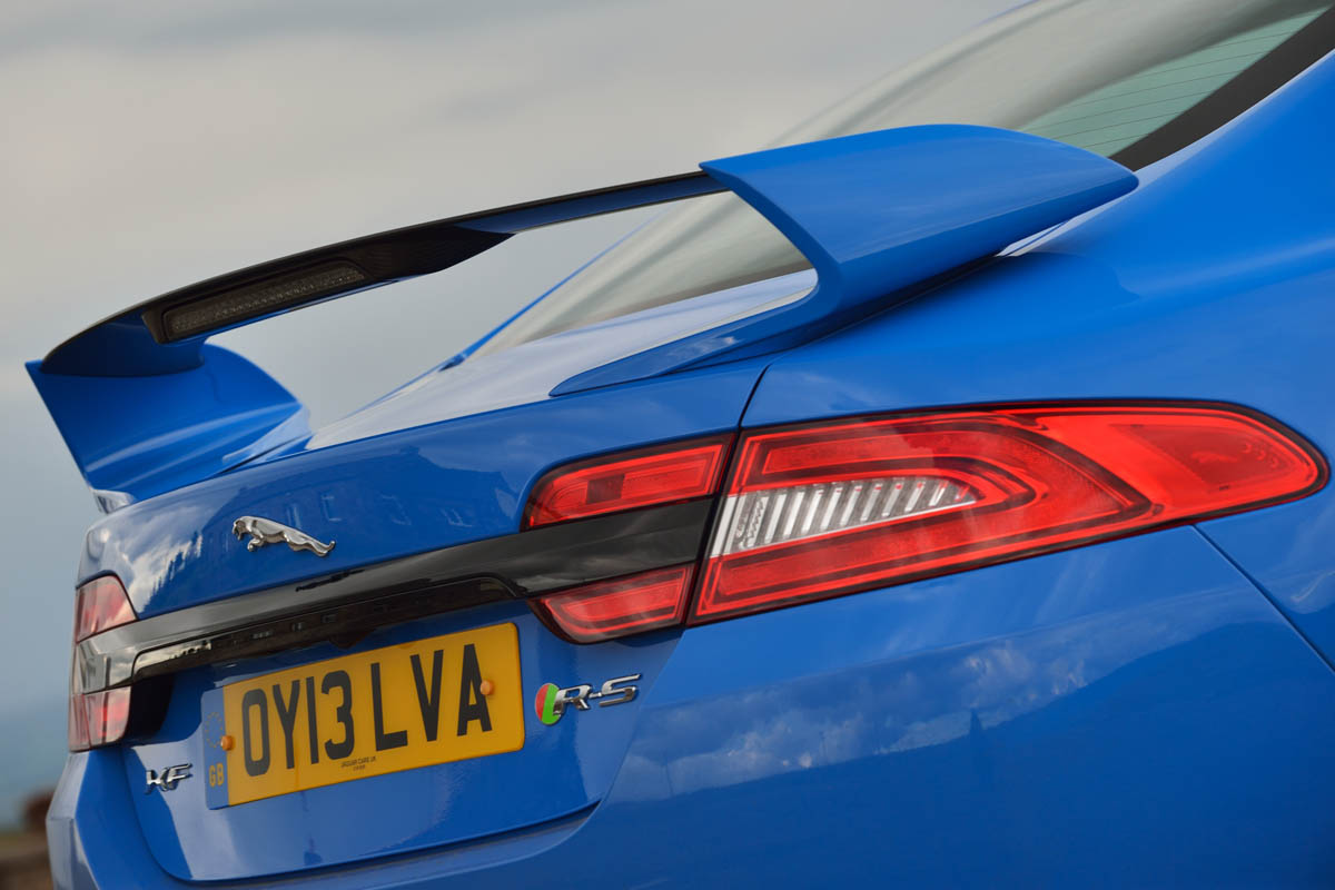 Jaguar XFR-S rear spoiler wing