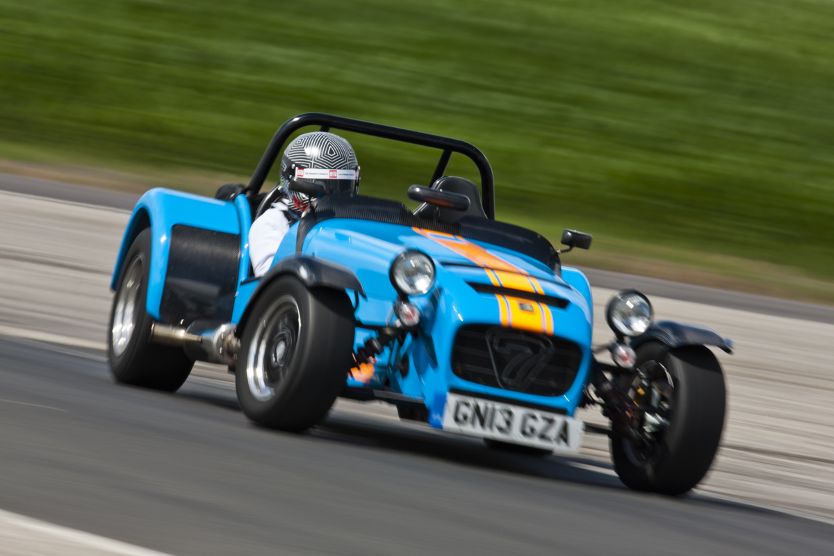 Caterham 620R skid sideways drift
