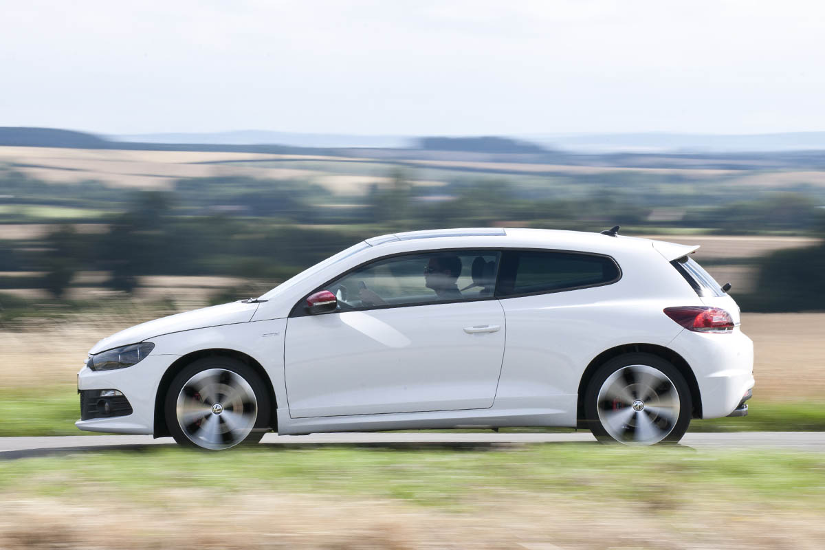 VW Scirocco 2.0 TSI GTS side profile