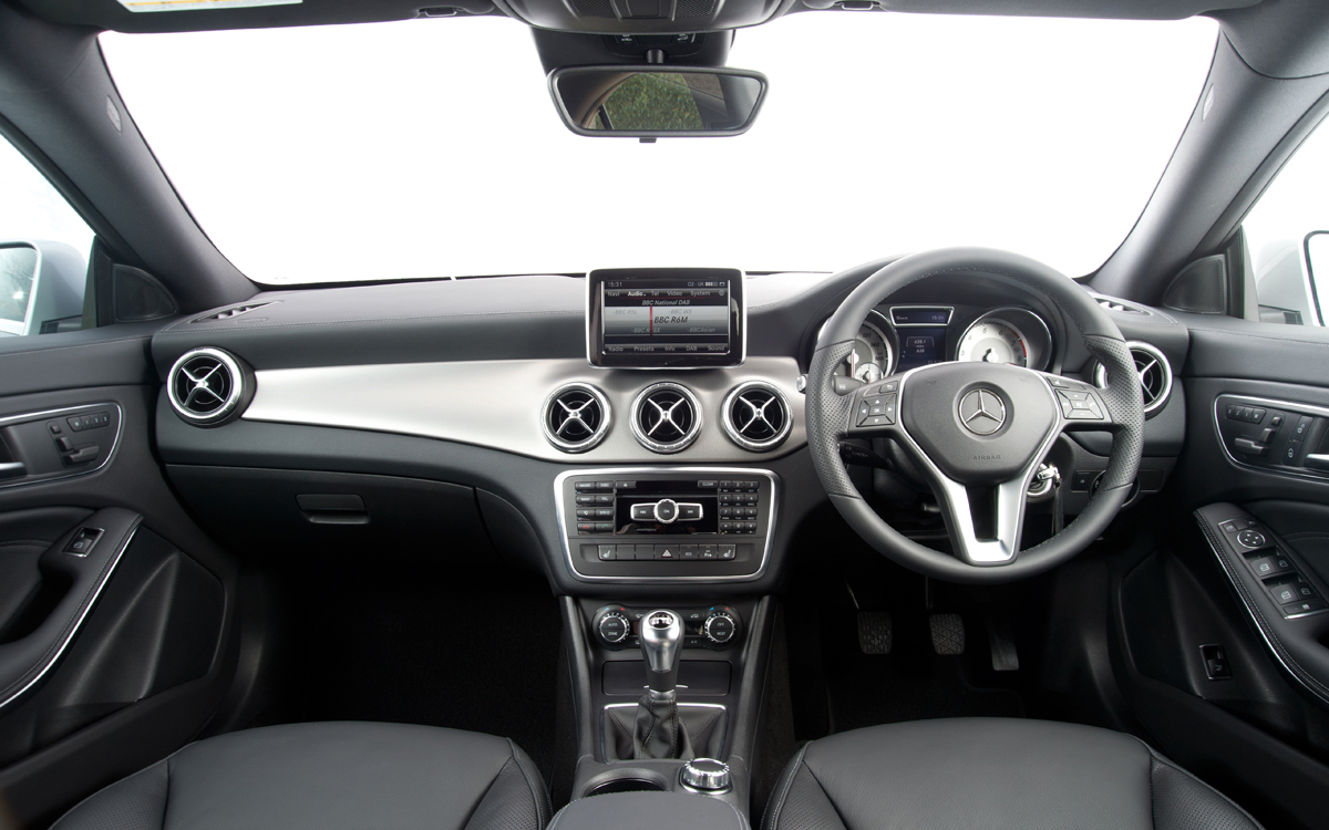 Mercedes CLA180