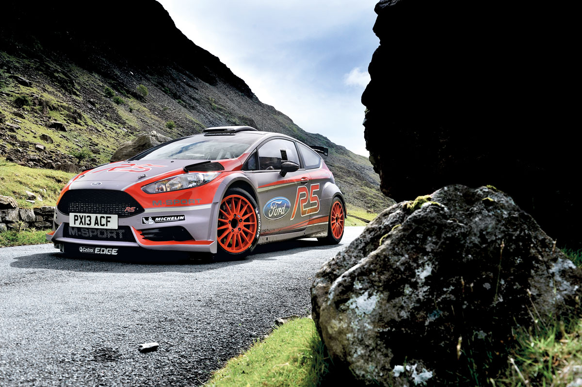 Ford Fiesta R5 rally car