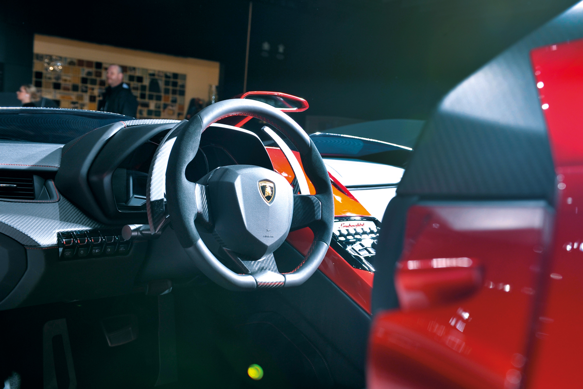 Lamborghini Aventador J