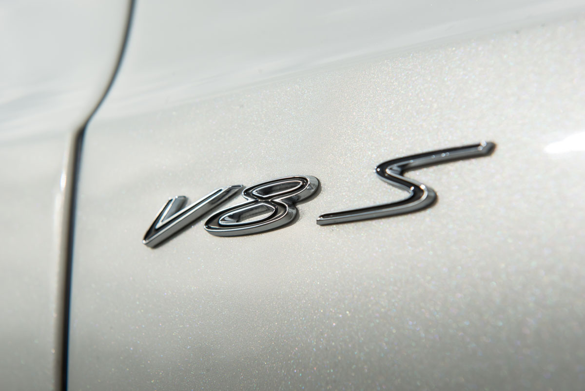Bentley Continental GT V8 S badge