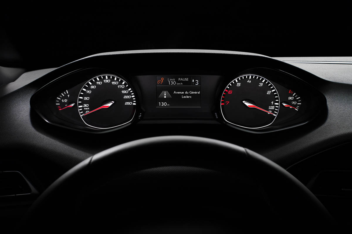 New Peugeot 308 dials rev counter