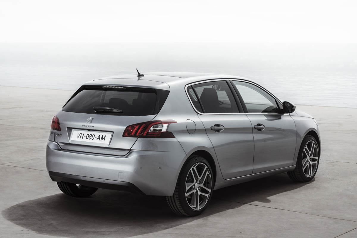 New Peugeot 308 silver rear