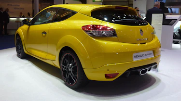 Renault Megane 265 Cup yellow