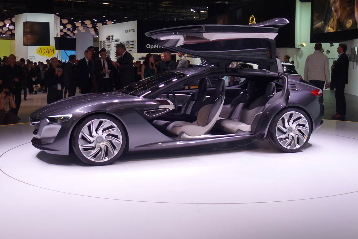 Opel Monza concept car Frankfurt gullwing door open