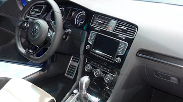 VW Golf R mk7 interior dashboard