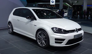 VW Golf R mk7 white front