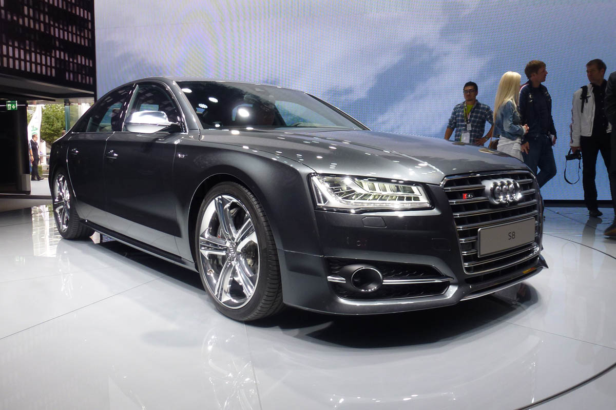 Audi S8 Frankfurt motor show front