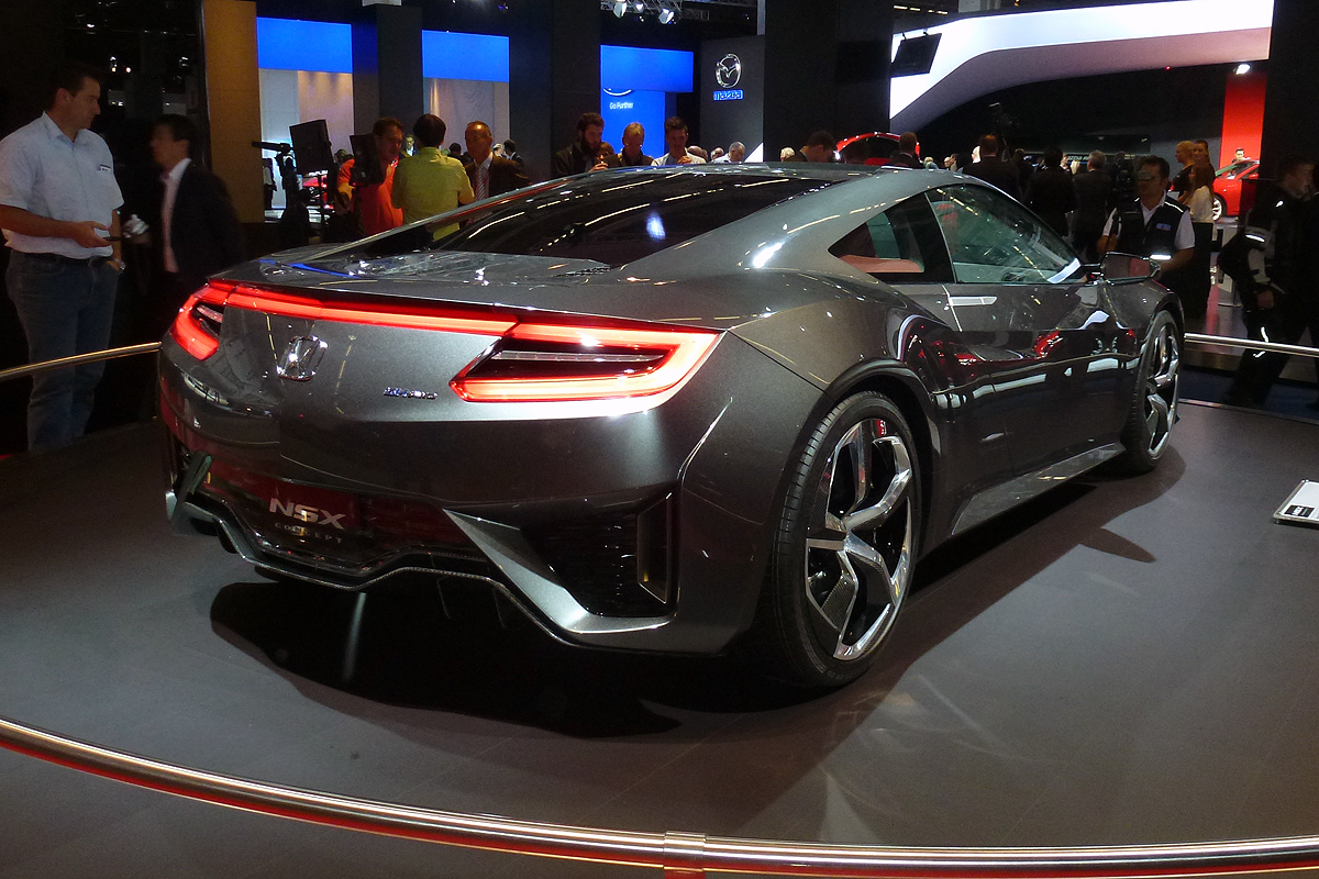 Honda NSX 2015 specs, prices and UK launch date