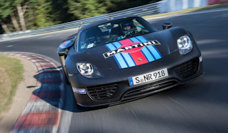 Porshche 918 6:57 Ring lap video