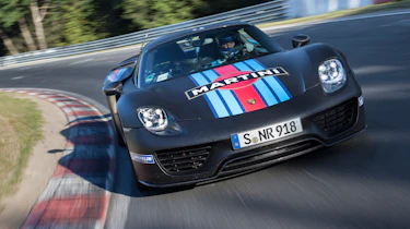 Porshche 918 6:57 Ring lap video