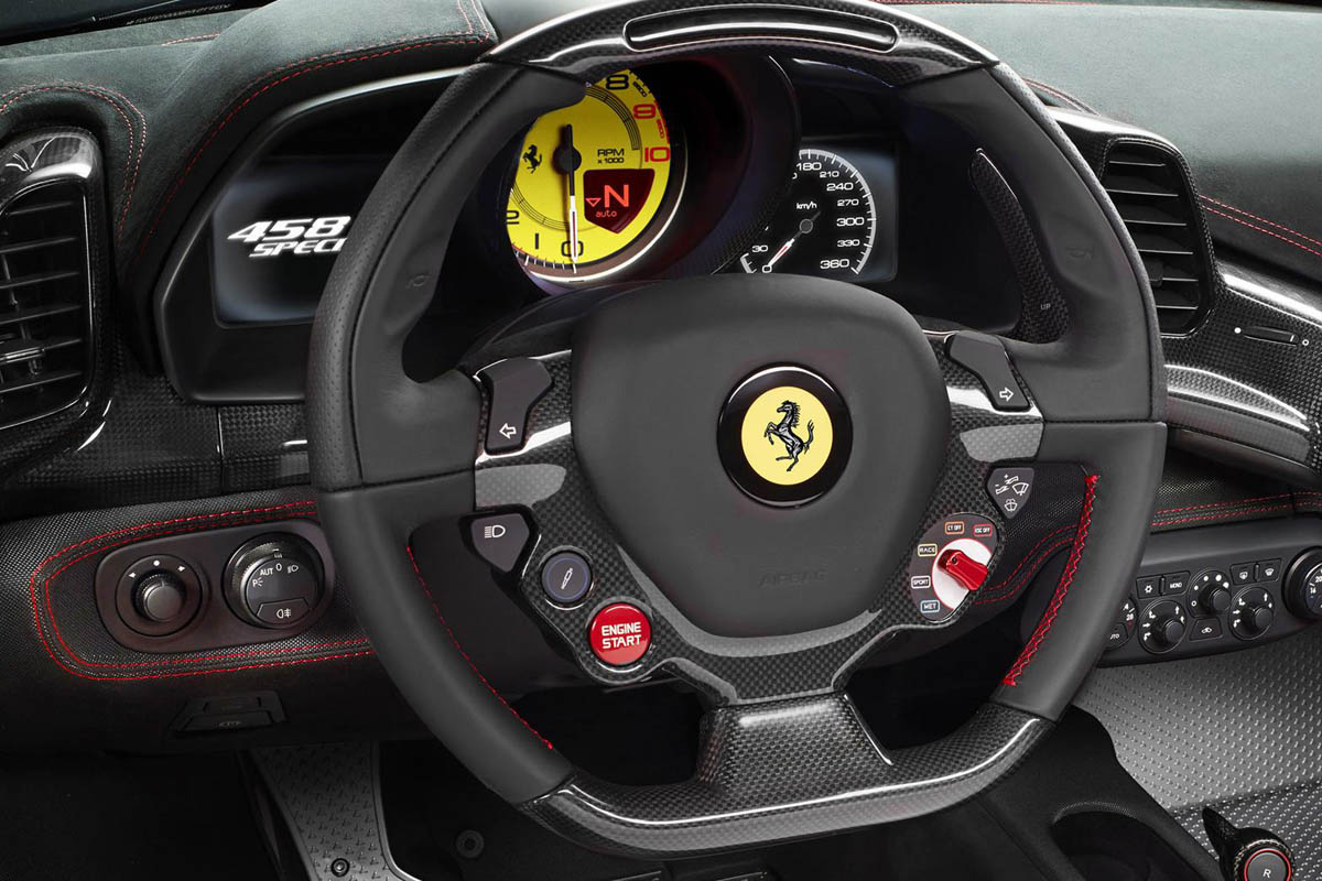 Ferrari 458 Speciale interior steering wheel