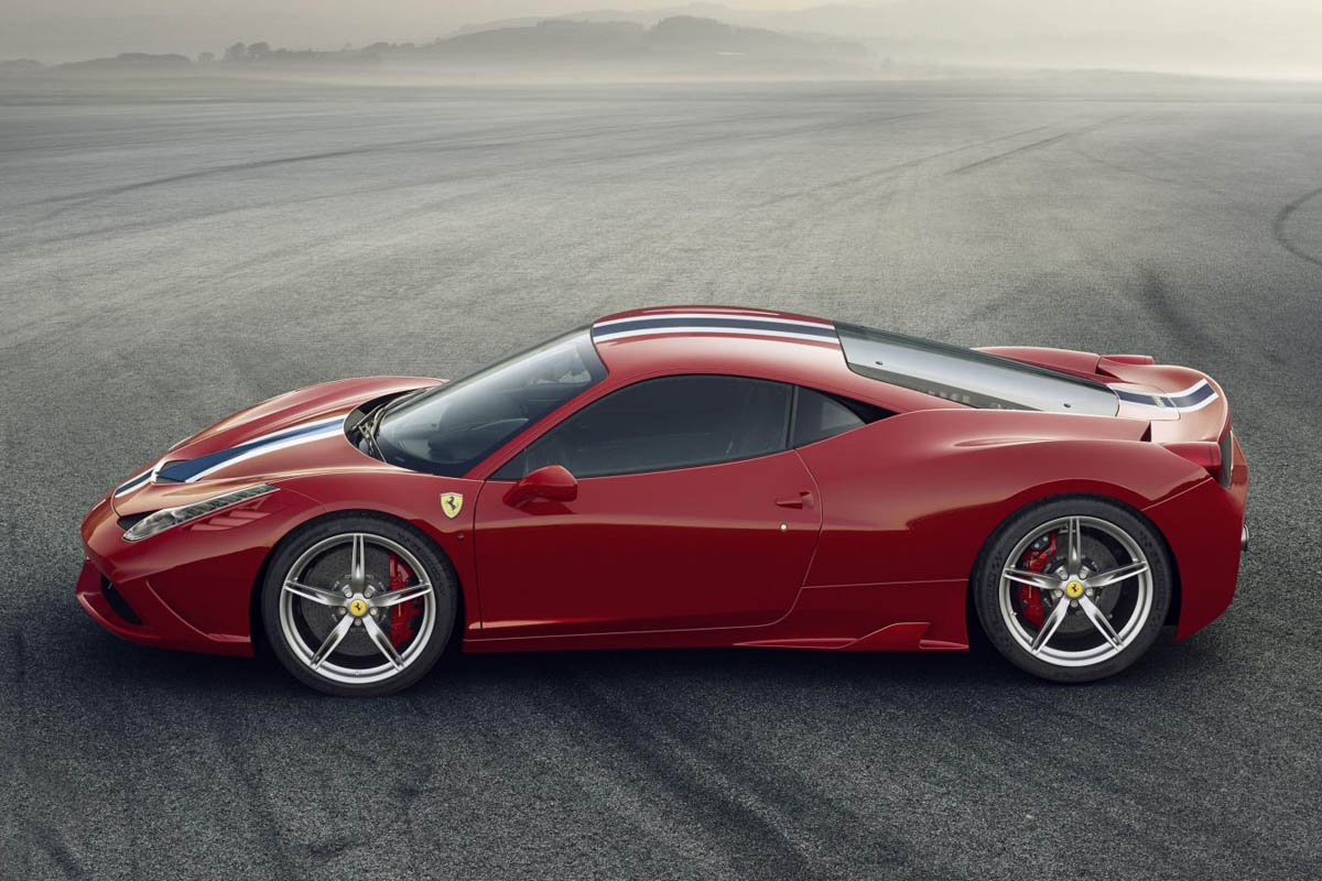 Ferrari 458 Speciale side profile