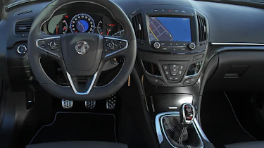 Vauxhall Insignia VXR SuperSport interior dashboard steering wheel